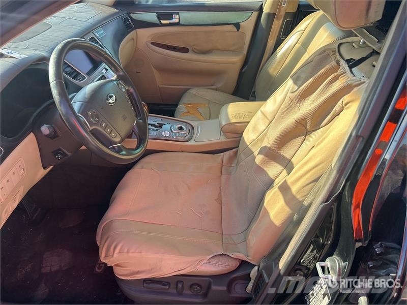 Hyundai Genesis Automobile 汽车