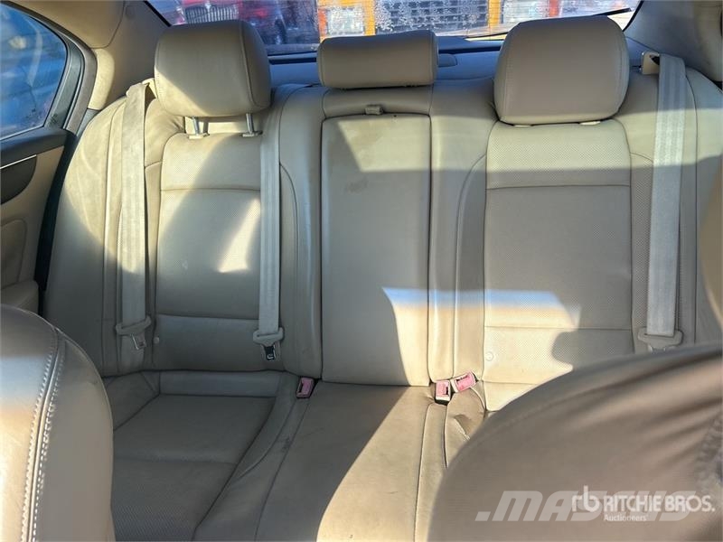 Hyundai Genesis Automobile 汽车