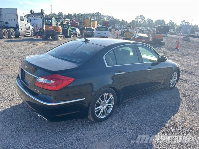 Hyundai Genesis Automobile 汽车