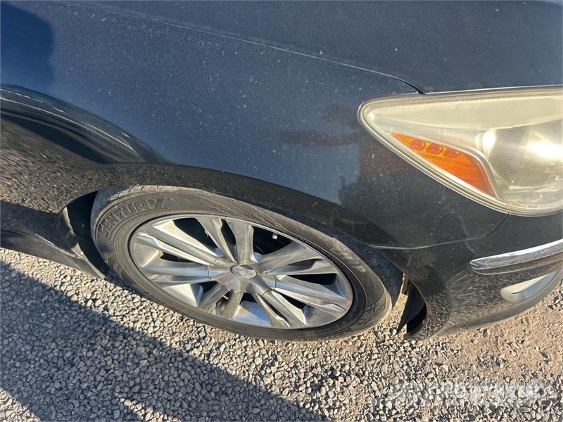 Hyundai Genesis Automobile 汽车
