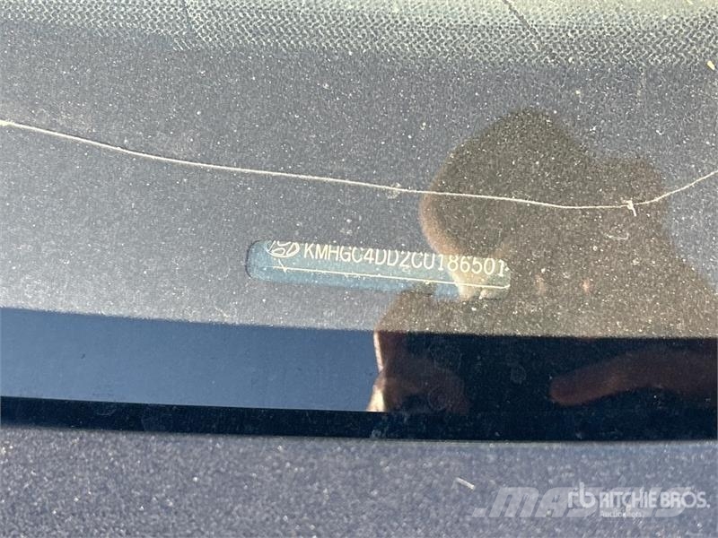 Hyundai Genesis Automobile 汽车