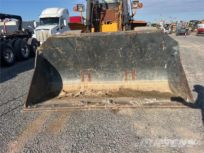 Hyundai HL740TM-7 Wheel Loader Gumikerekes homlokrakodók