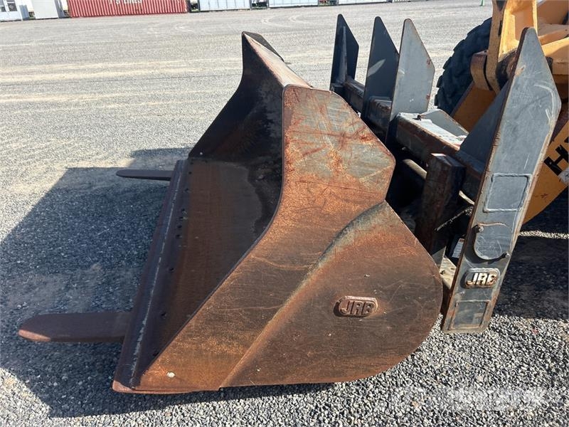 Hyundai HL757-9A Iekrāvēji uz riteņiem