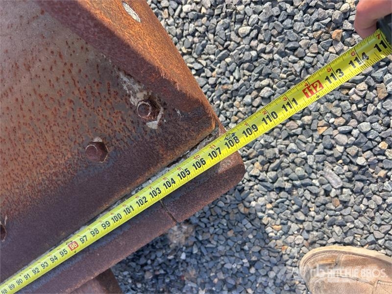 Hyundai HL757-9A Iekrāvēji uz riteņiem