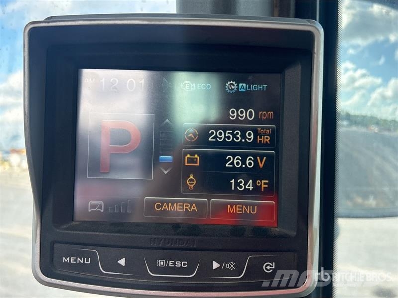 Hyundai HL757-9A Iekrāvēji uz riteņiem