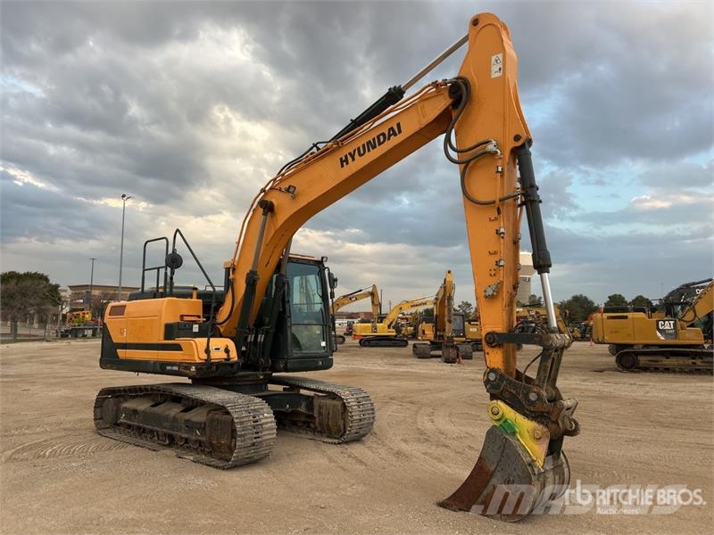 Hyundai HX160 L Tracked Excavator Escavadoras de rastos