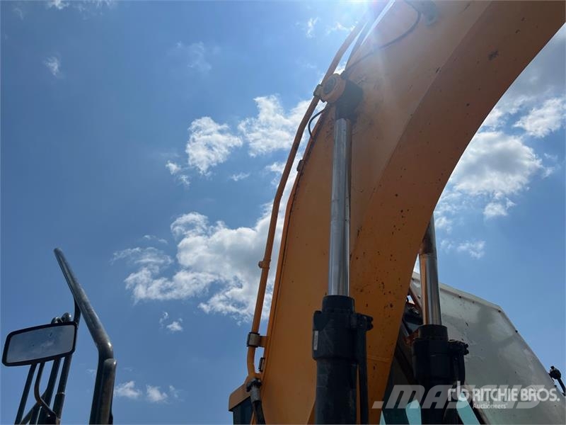 Hyundai HX160L Tracked Excavator Bageri guseničari