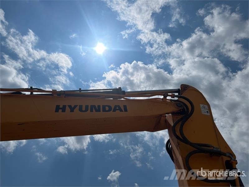 Hyundai HX160L Tracked Excavator Bageri guseničari