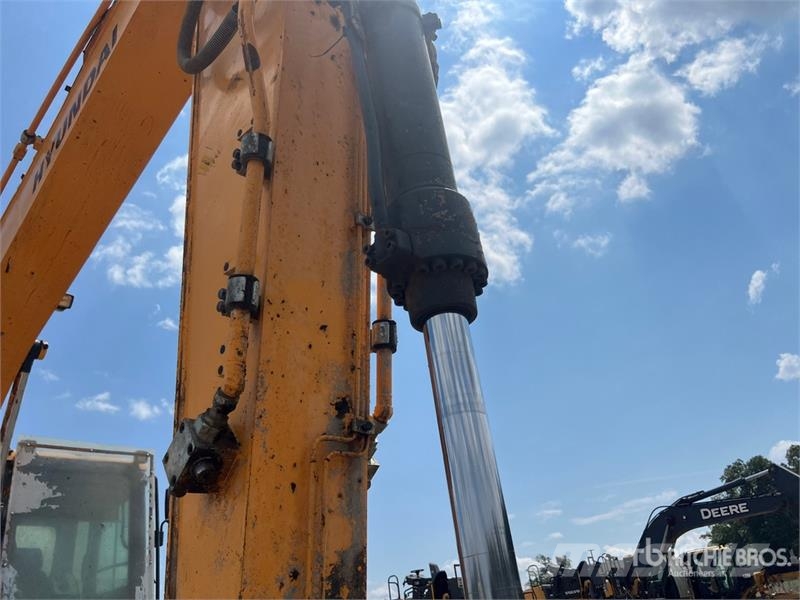 Hyundai HX160L Tracked Excavator Bageri guseničari