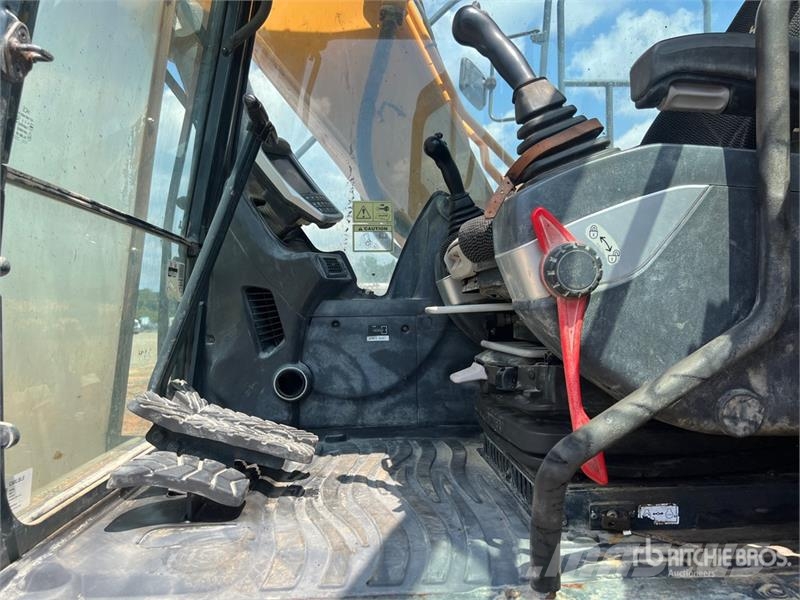 Hyundai HX160L Tracked Excavator Bageri guseničari
