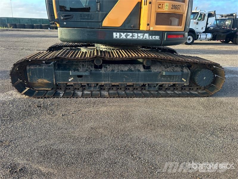 Hyundai HX235A LCR Tracked Excavator Bagri goseničarji