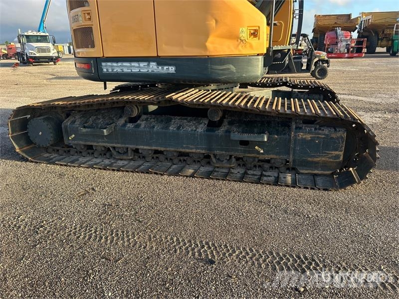 Hyundai HX235A LCR Tracked Excavator Bagri goseničarji