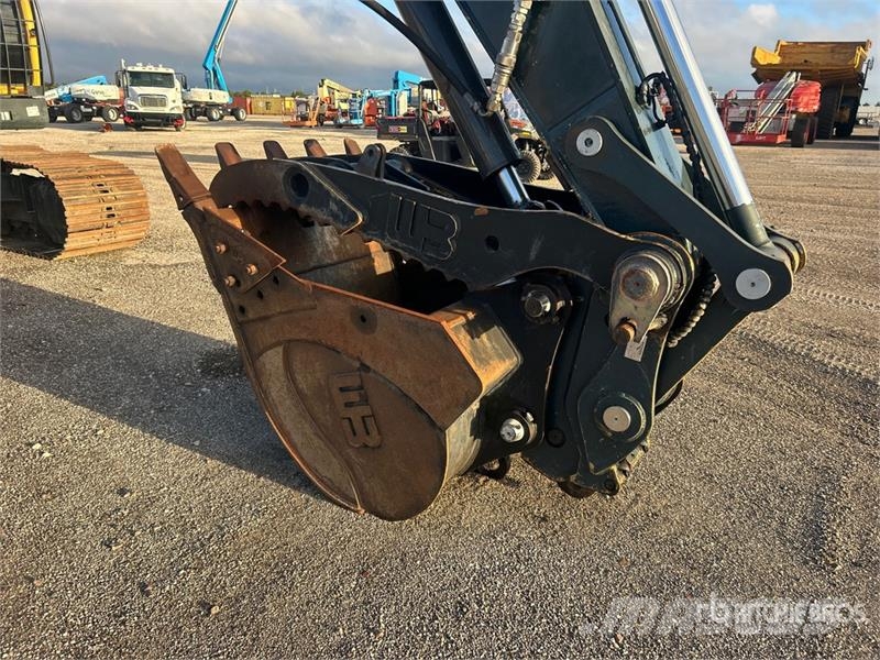 Hyundai HX235A LCR Tracked Excavator Bagri goseničarji