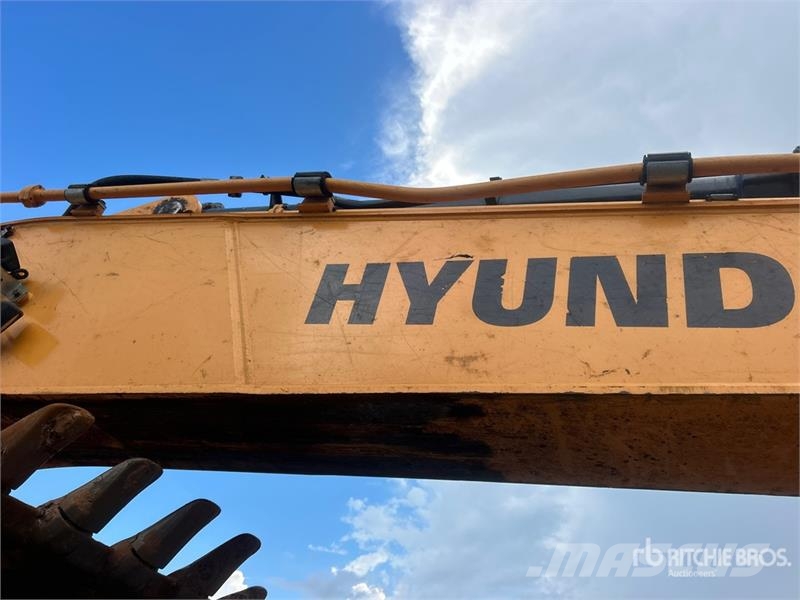 Hyundai HX330L Tracked Excavator Escavadoras de rastos
