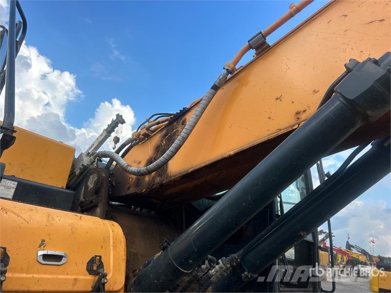 Hyundai HX330L Tracked Excavator Escavadoras de rastos