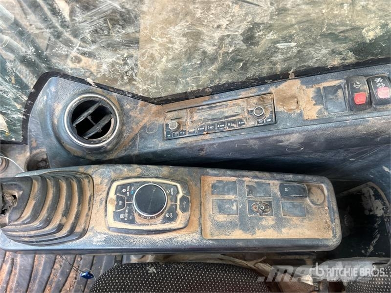 Hyundai HX330L Tracked Excavator Escavadoras de rastos