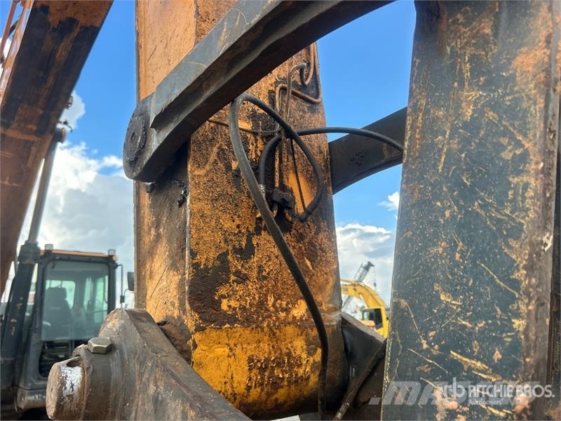 Hyundai HX330L Tracked Excavator Escavadoras de rastos