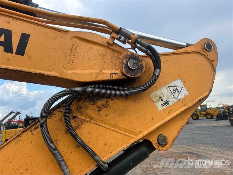 Hyundai HX330L Tracked Excavator Escavadoras de rastos