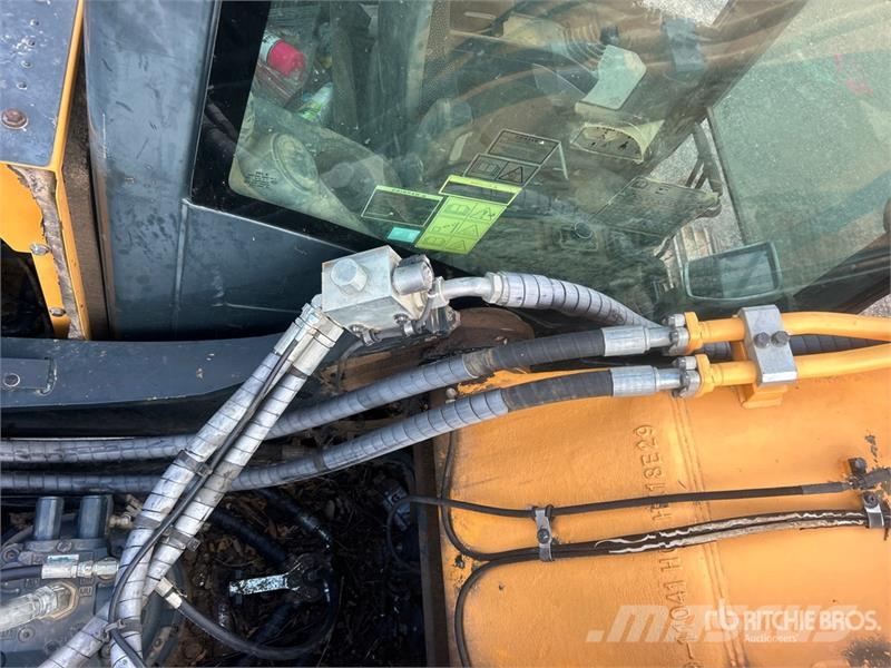 Hyundai HX330L Tracked Excavator Escavadoras de rastos