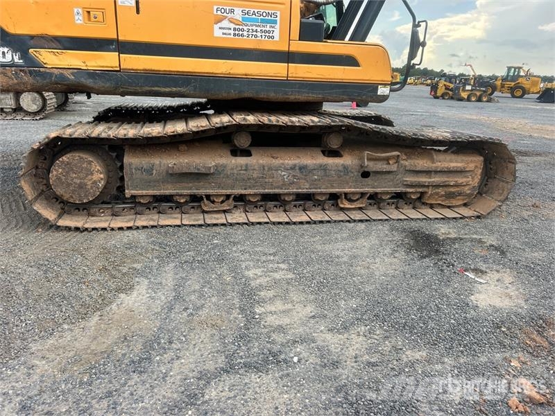 Hyundai HX330L Tracked Excavator Escavadoras de rastos