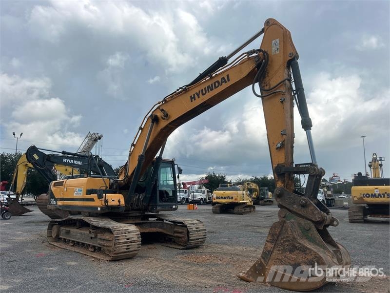 Hyundai HX330L Tracked Excavator Escavadoras de rastos