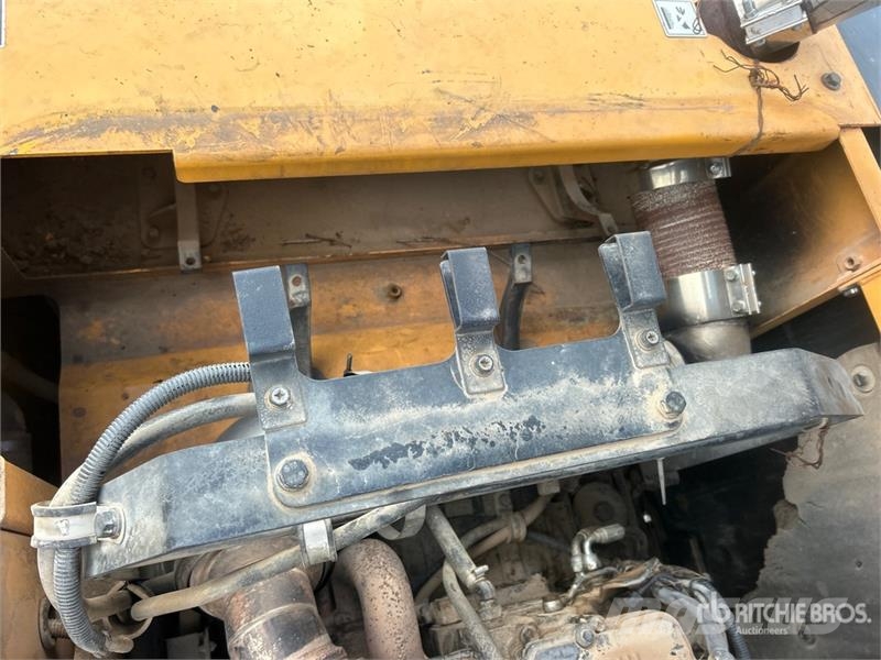 Hyundai HX330L Tracked Excavator Escavadoras de rastos