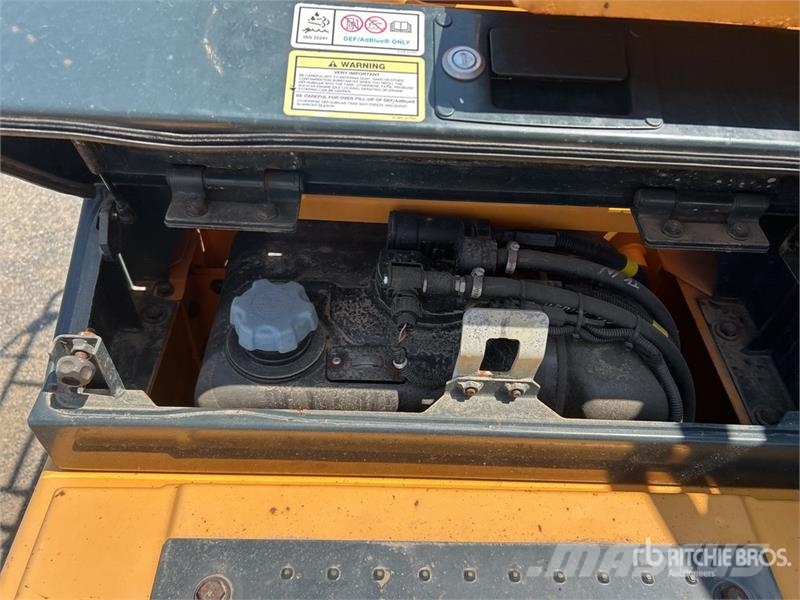 Hyundai HX480A L Bageri guseničari
