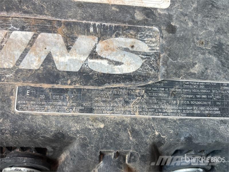 Hyundai HX480A L Bageri guseničari