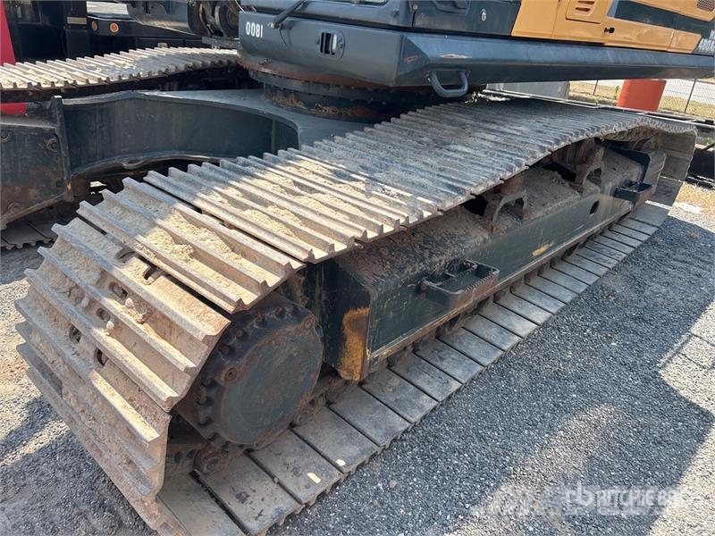 Hyundai HX480A L Bageri guseničari