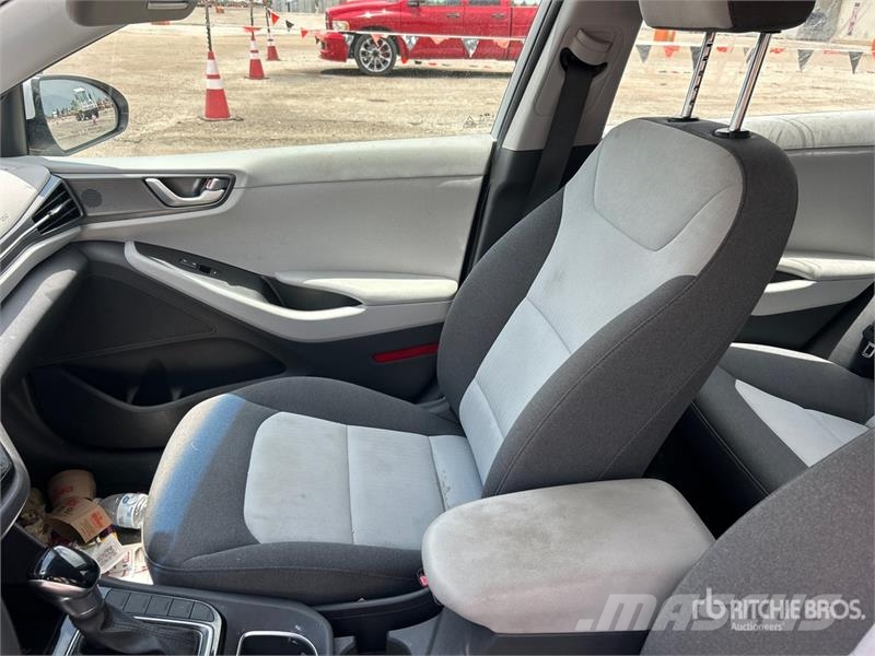 Hyundai Ioniq Hybrid Automobile Personbiler