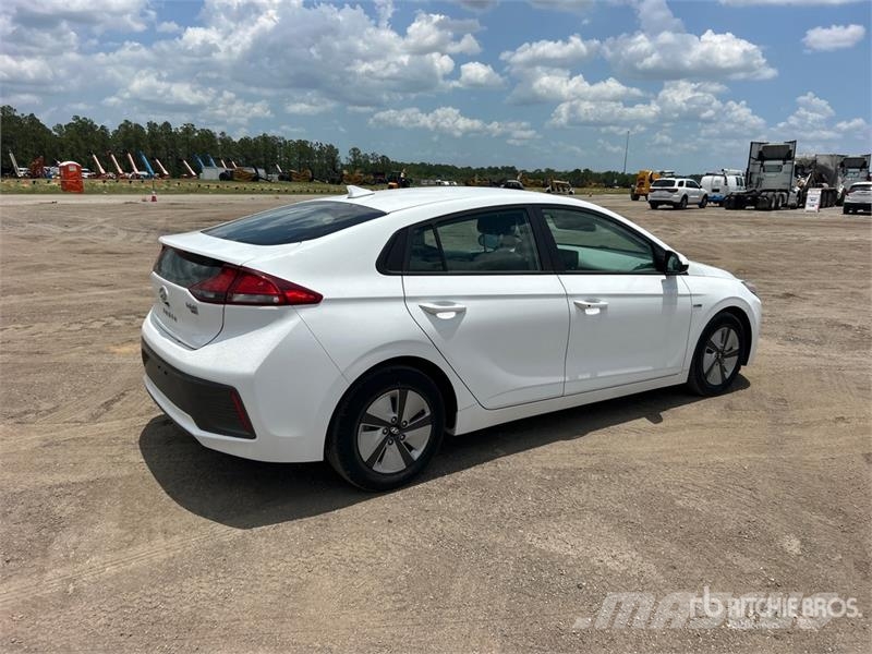 Hyundai Ioniq Hybrid Automobile Personbiler