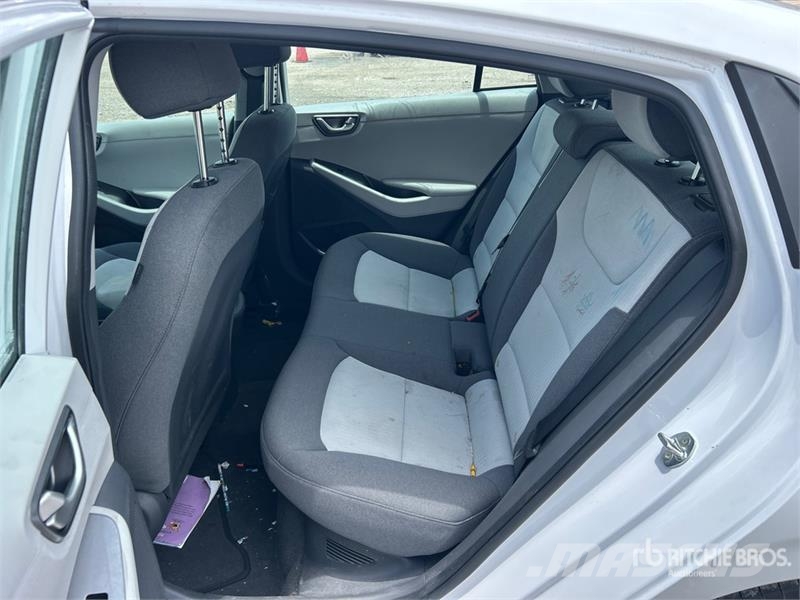 Hyundai Ioniq Hybrid Automobile Personbiler