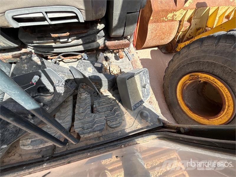 Hyundai R290LC-9 Long Reach Tracked Excavator (Inoperable) Bageri guseničari
