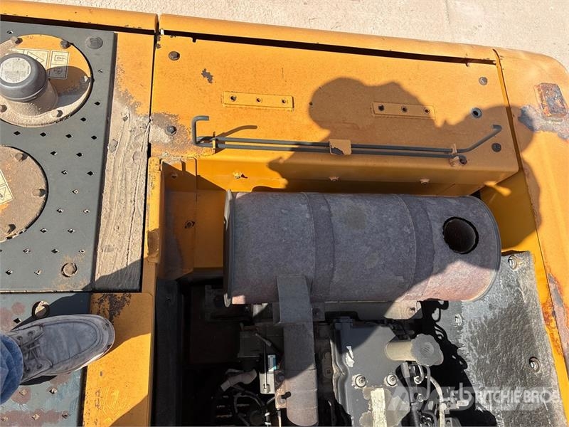 Hyundai R290LC-9 Long Reach Tracked Excavator (Inoperable) Bageri guseničari