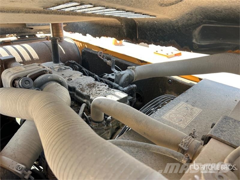 Hyundai R290LC-9 Tracked Excavator (Inoperable) Bageri guseničari