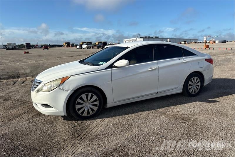 Hyundai Sonata Automobile Cars