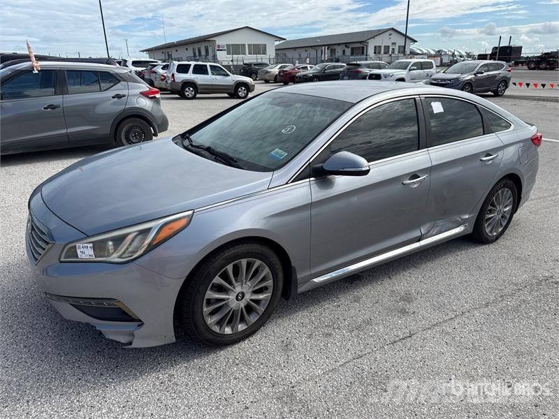 Hyundai Sonata Automobile Automobili