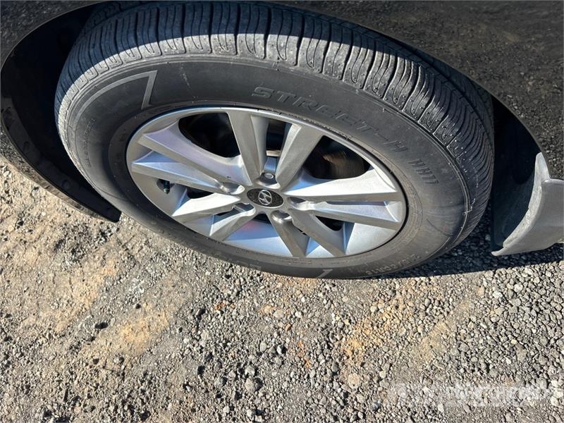 Hyundai Sonata SE Automobile Avtomobili