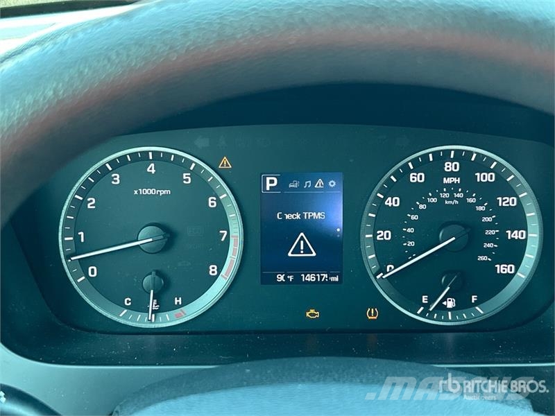 Hyundai Sonata SE Automobile Avtomobili
