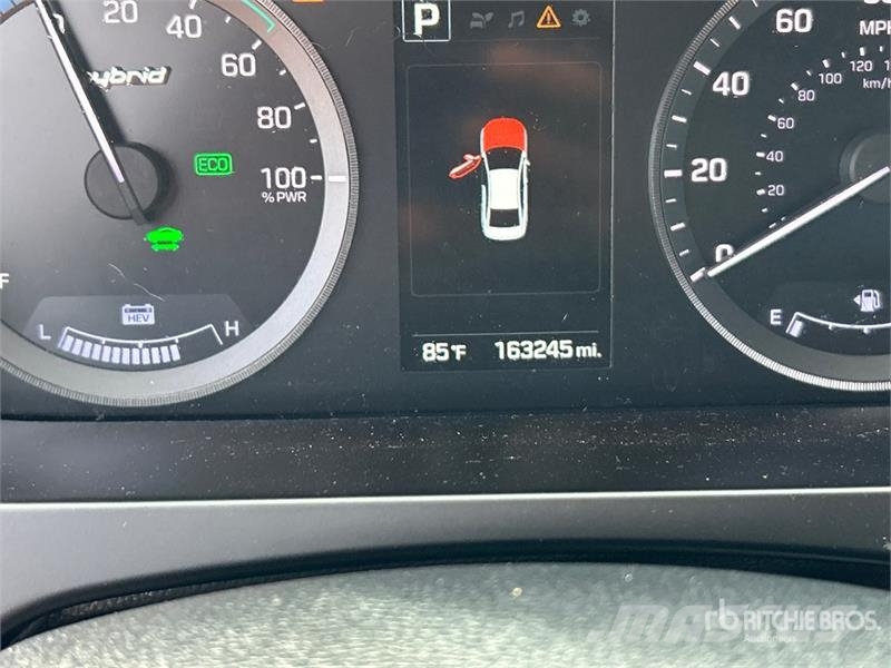 Hyundai Sonata SE Hybrid Automobile Avtomobili