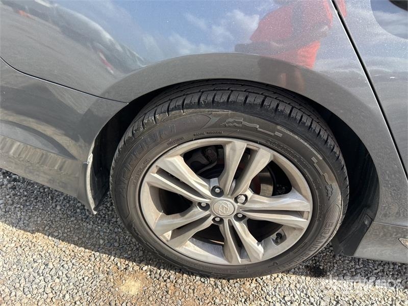 Hyundai Sonata Sport Automobile Personbiler