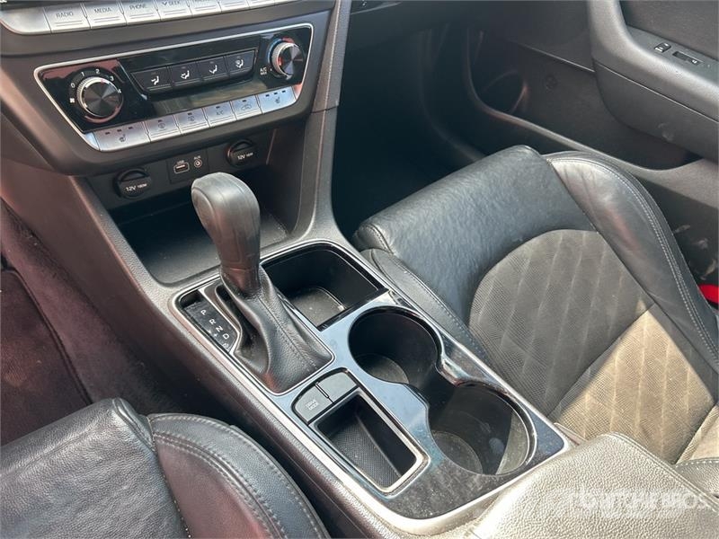 Hyundai Sonata Sport Automobile Personbiler