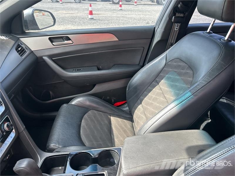 Hyundai Sonata Sport Automobile Personbiler