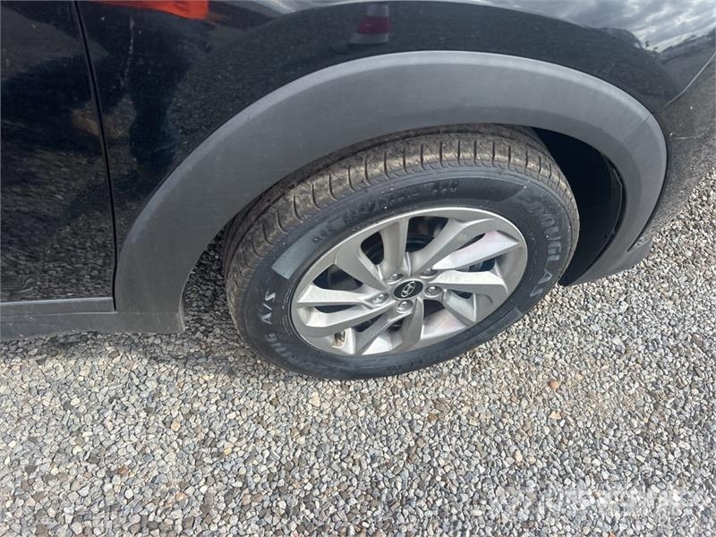Hyundai Tucson 汽车