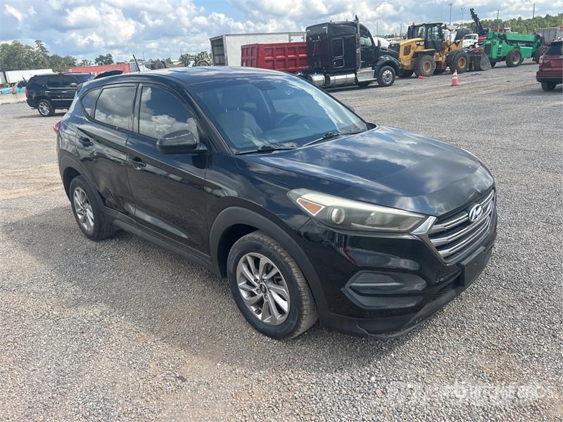 Hyundai Tucson 汽车