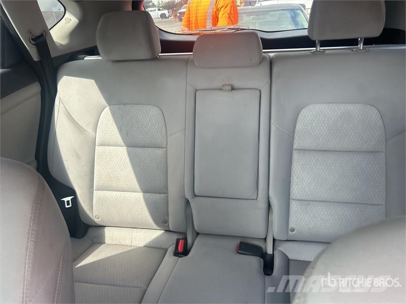 Hyundai Tucson 汽车