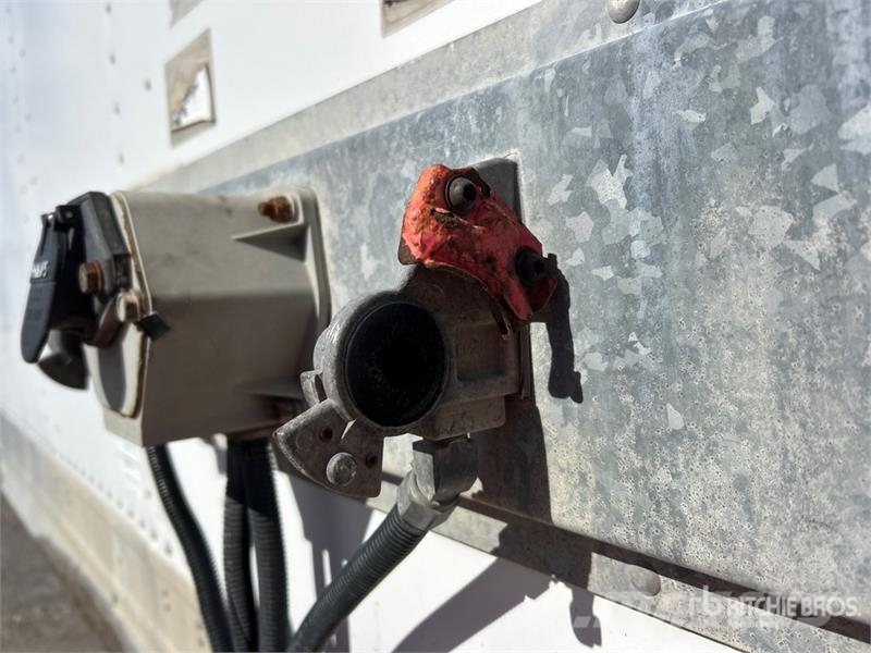 Hyundai VC2530152-AJS Прицепы-фургоны