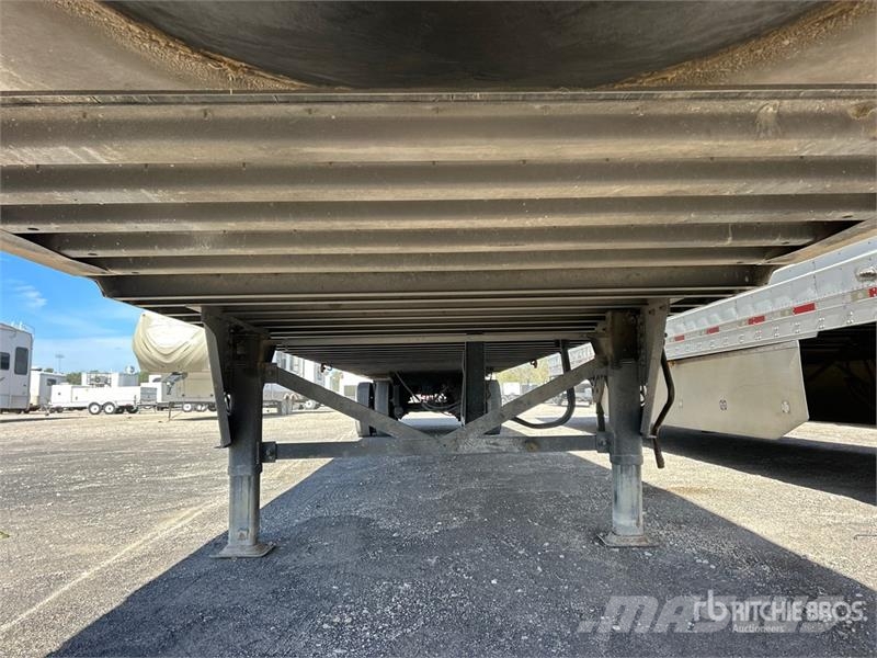 Hyundai VC2530152-AJS Прицепы-фургоны