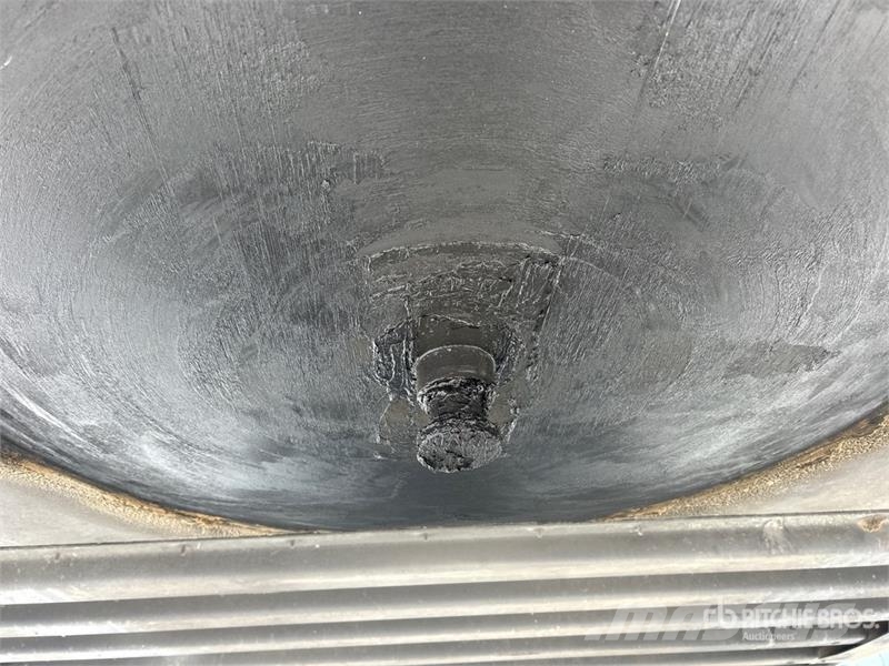 Hyundai VC2530152-AJS Прицепы-фургоны
