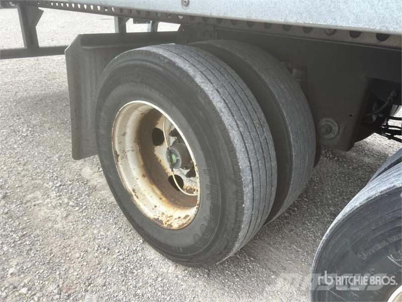 Hyundai VC2530152-AJS Umpikoriperävaunut